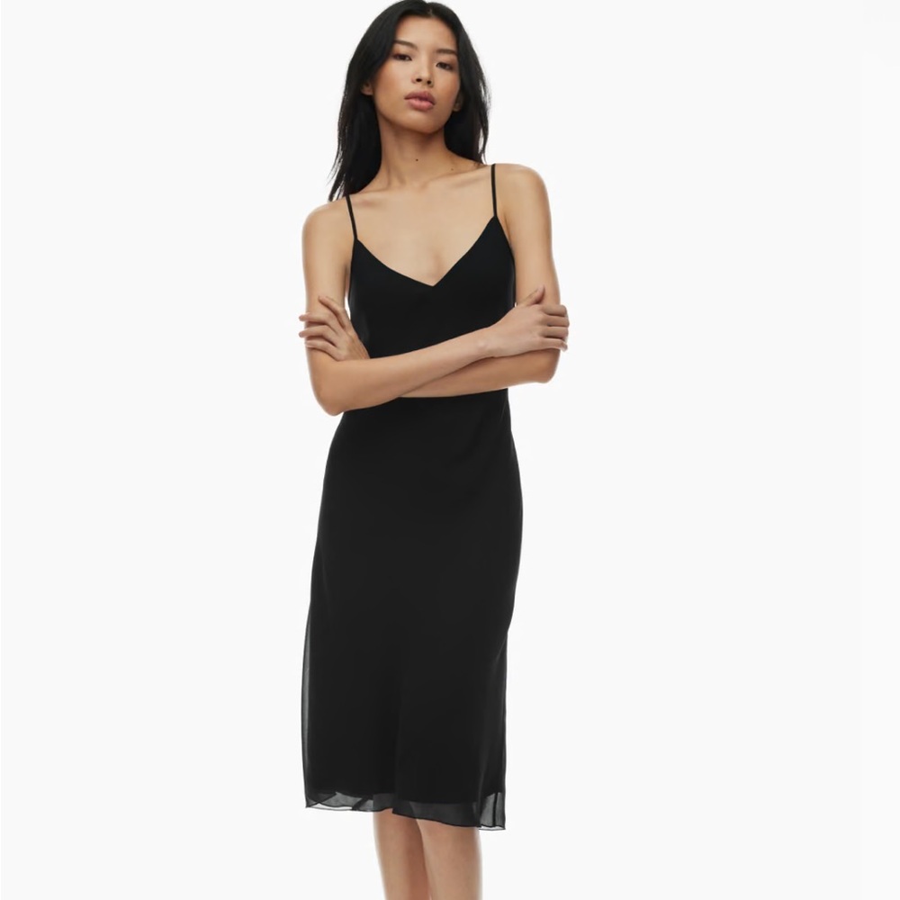 Aritzia Wilfred only slip chiffon midi dress
